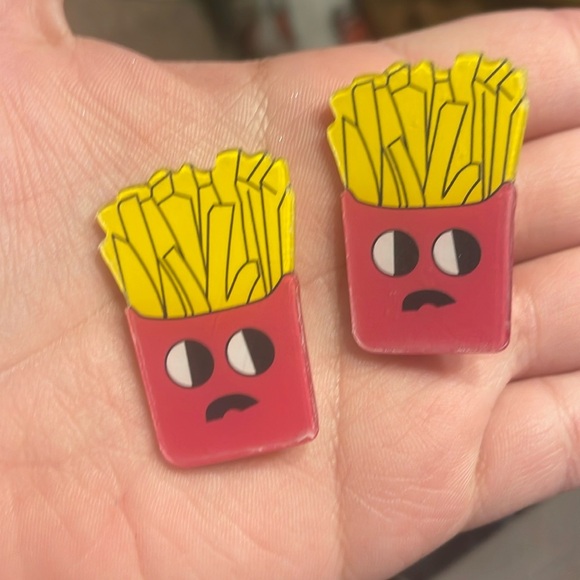 Accessories - TWO FRIES PINS
